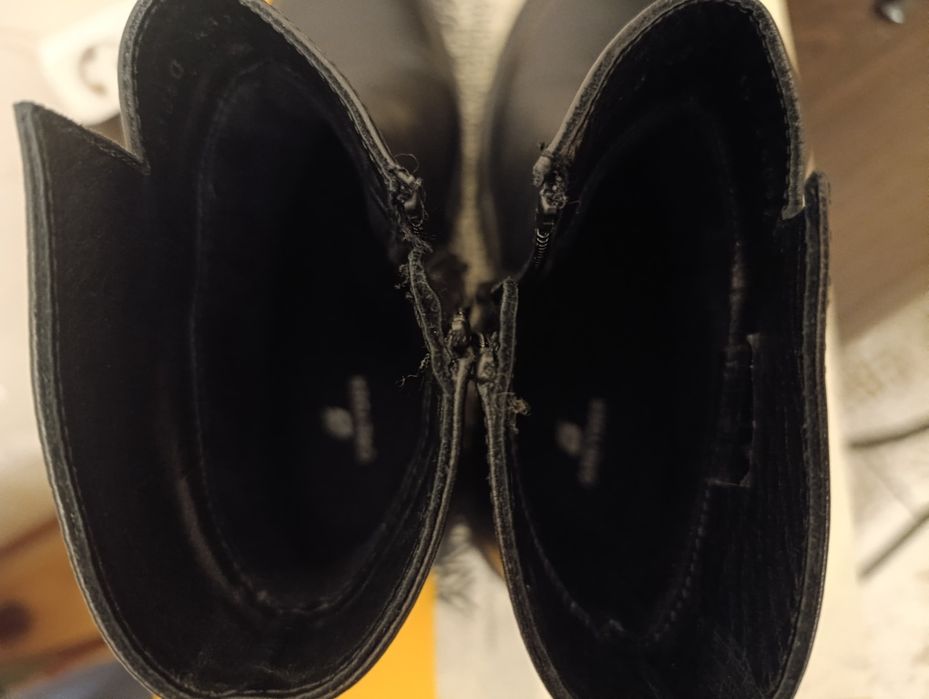 Ботинки женские продаю