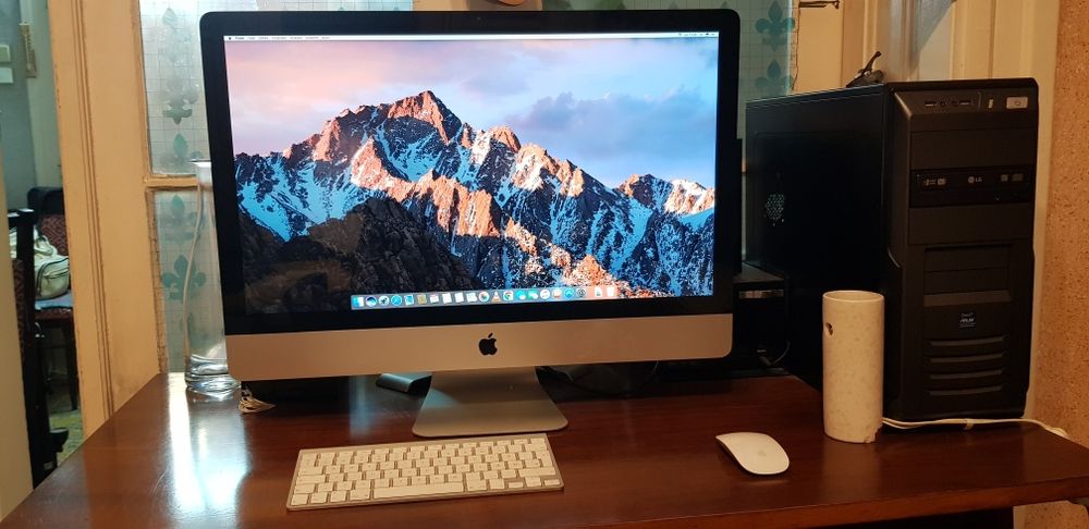 Imac 27" i5 2.8ghz 24gb ddr3 1T Sata Hdd 2011 middle