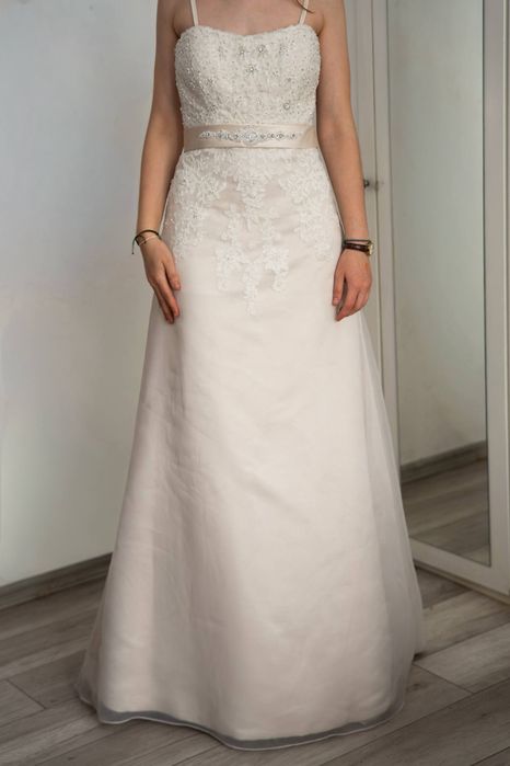 Vând rochie de mireasă stare foarte bună
