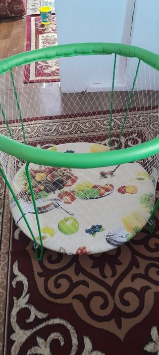 Продам десткий манеж