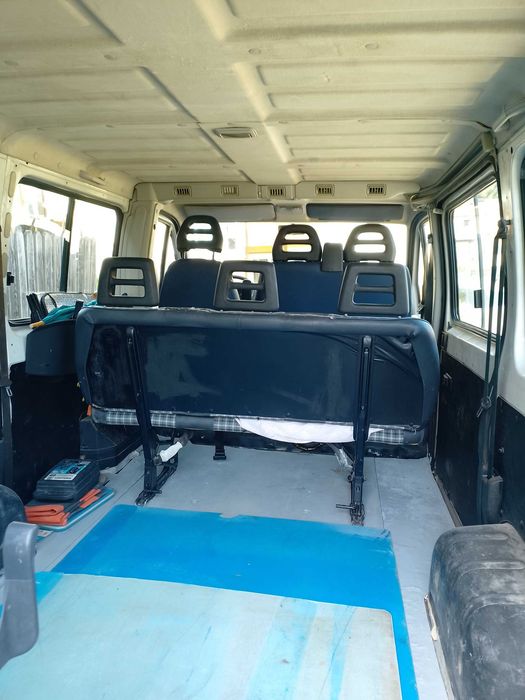 Citroen jumper mixta 2.0 HDi 200000 km 6 +3 locuri rabatabile adusa din Spania pe roti toate actele de Spania