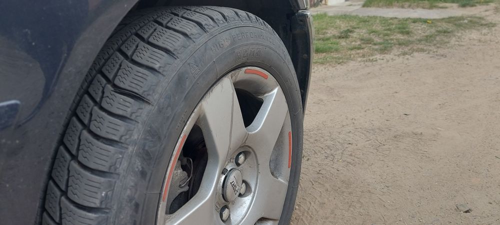 Audi,A4 1.8T benzina