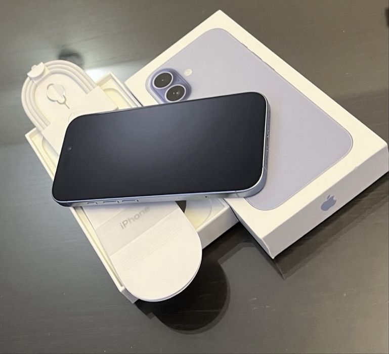 Vand iohone 17 cu garantia 256