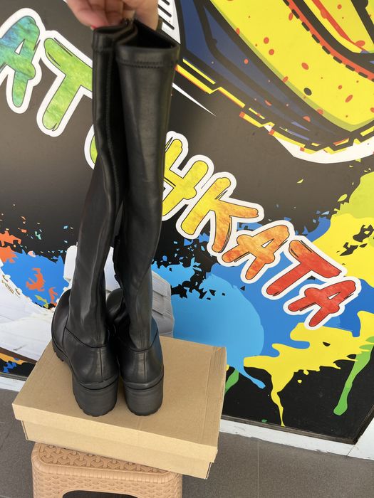 Дамски дълъг ботуш до коляното Steve Madden номер 39