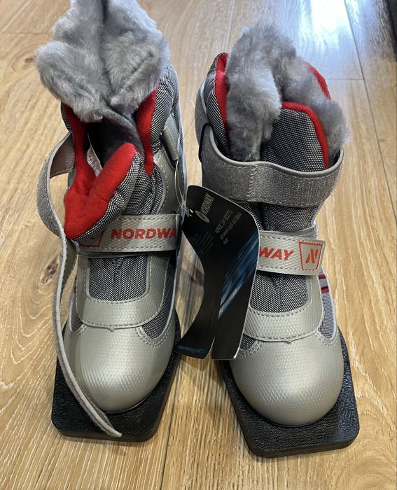 Лыжы с ботинками