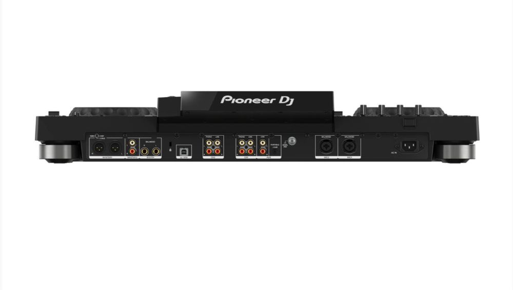DJ-контроллер Pioneer XDJ-RX3