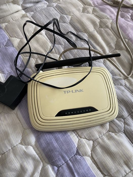 Продам уайфай роутер за 2000тг