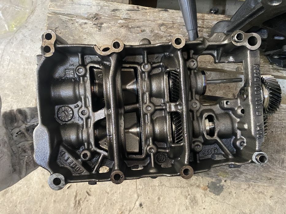 Маслена помпа от Audi a4 b7