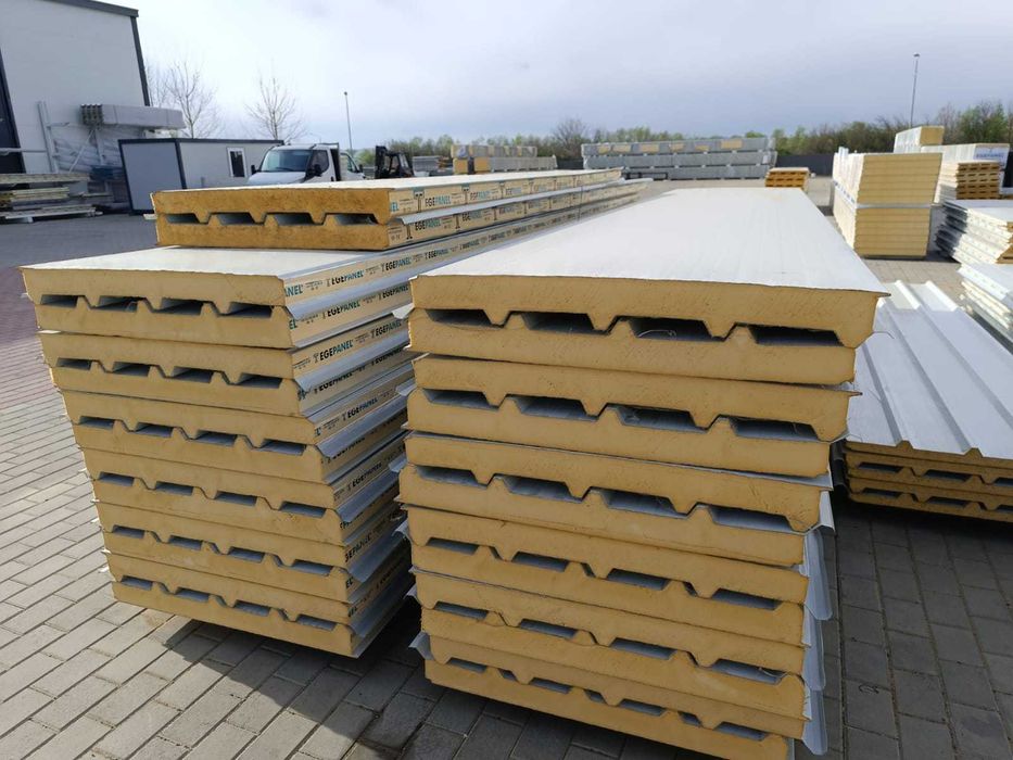 Panouri sandwich / Luminatoare / tabla cutata / Containere