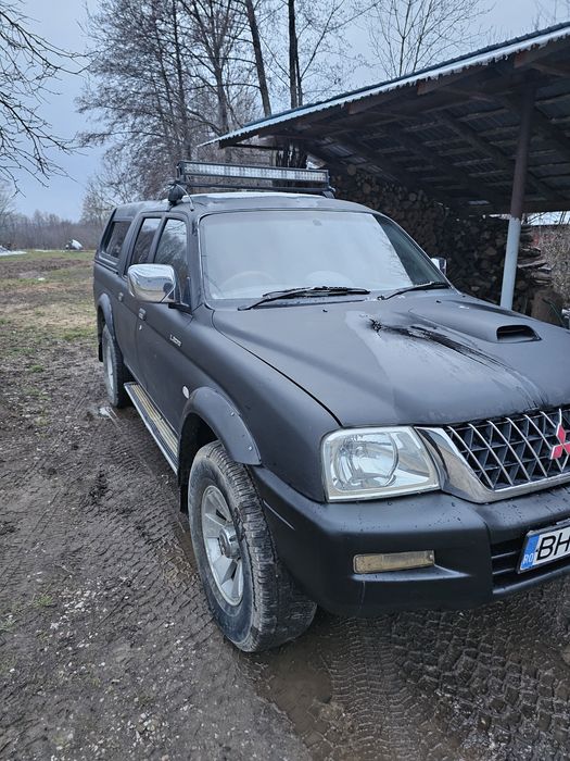 Vand Mitshubishi L200