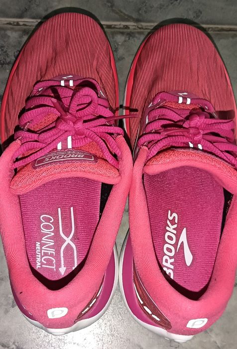 Pantofi sport Brooks 36,5