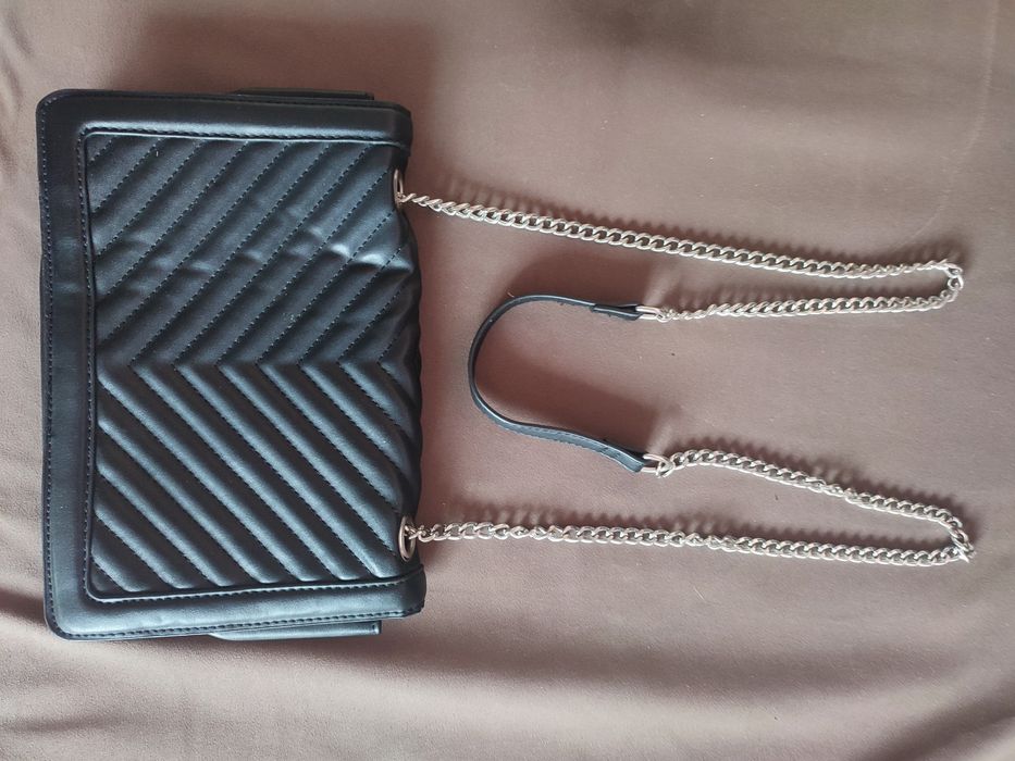 Мешка nike, черна и бяла чанта