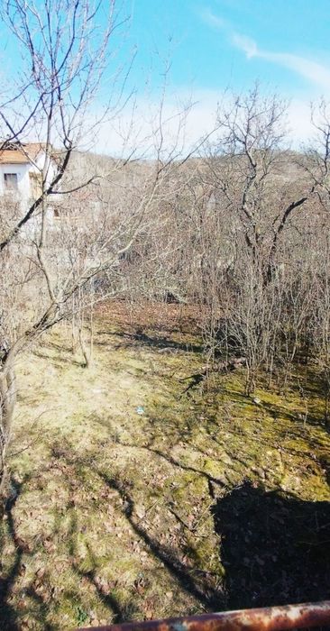 Продава се къща за ремонт в село Ковачевци,  област Перник