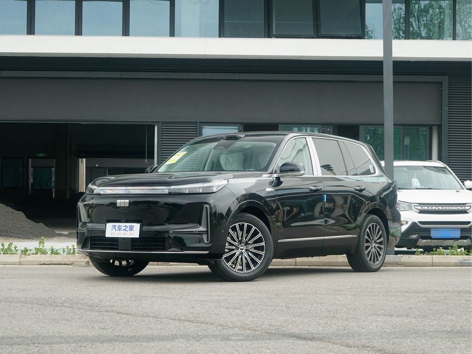 Geely Galaxy M9 full AWD 210km