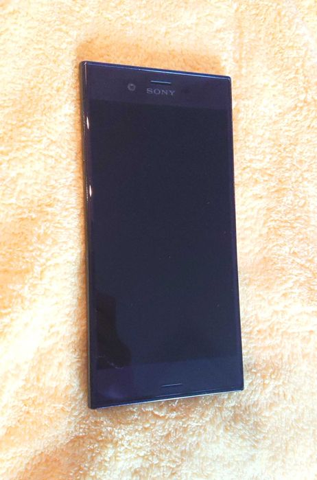 Sony Xperia XZ si Sony Xperia Z3