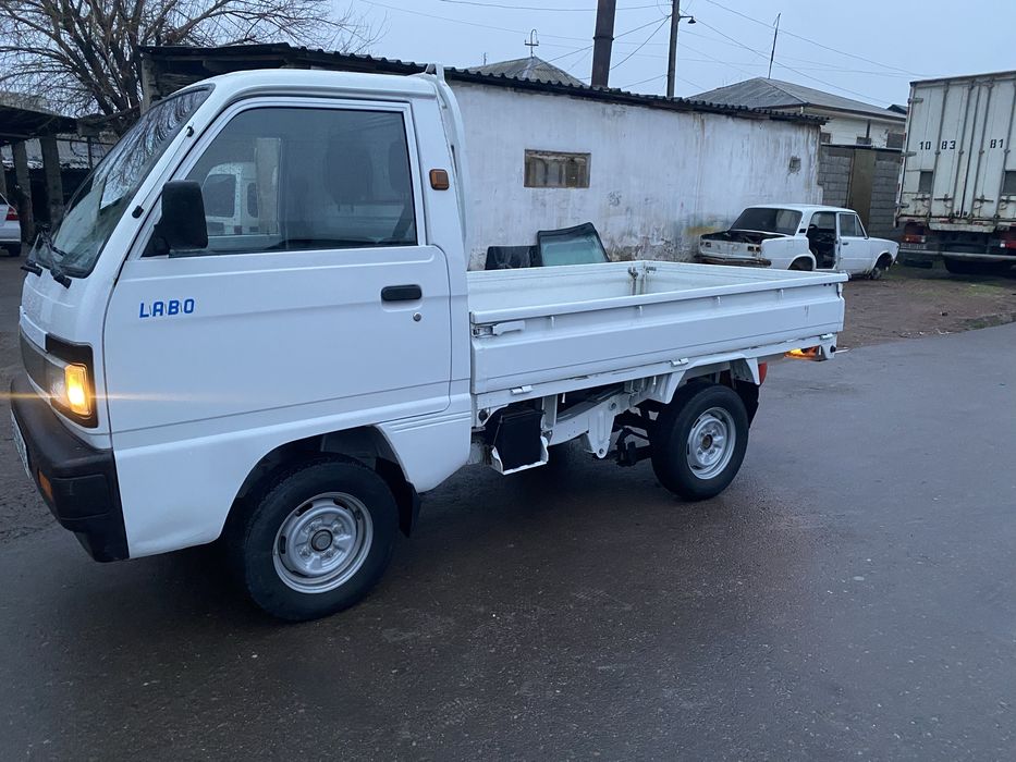 LABO SOTILADI 2024 yili 42 000 halol probeg