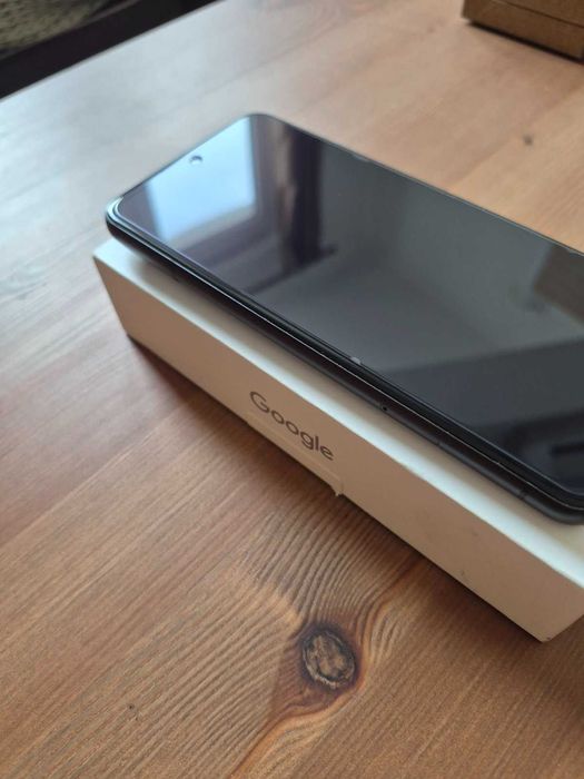 Pixel 8 – отлично състояние, като нов