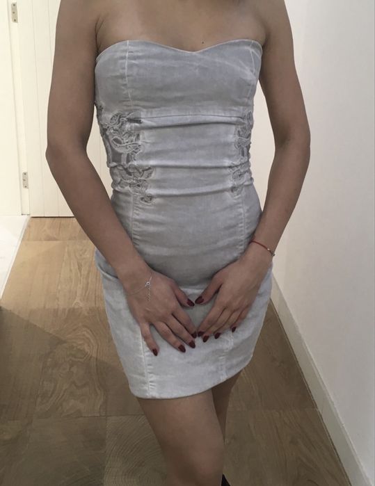 Нова рокля Guess Zara