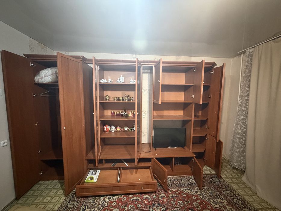 Зальный гарнитур, стенка