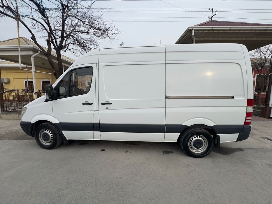 Mercedes Benz Sprinter