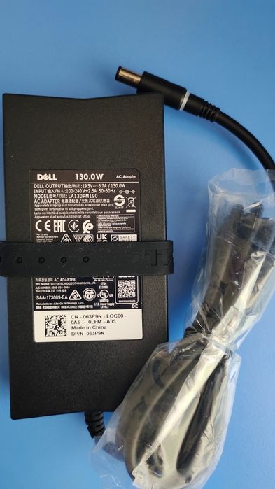 Dell ноутбук, зарядные устройства (Оригинал)