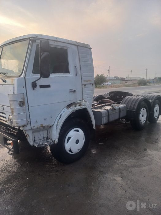 Kamaz tegach sotiladi