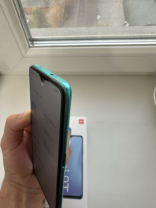 Продам телефон Redmi 9T 4/128