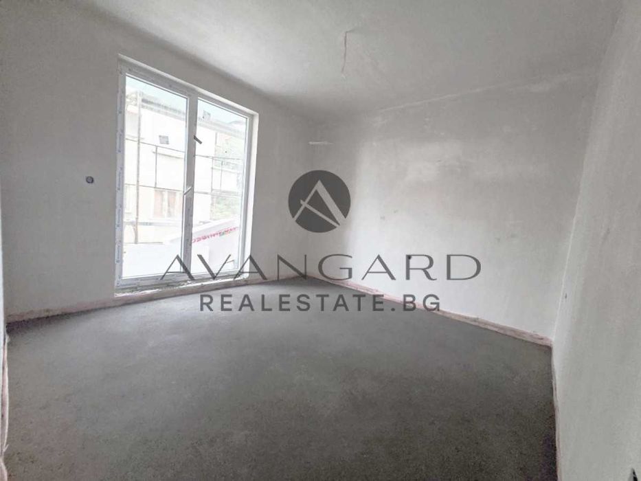 оф.25146 Двустаен пред АКТ 15 / Коматево