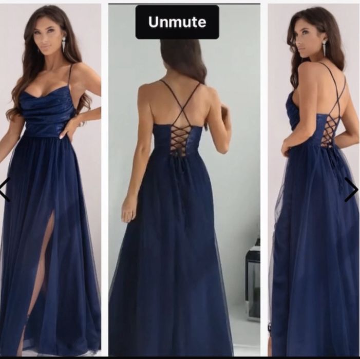 Rochie lunga din tulle bleumarin cu bustul tip corset si umerii goi
