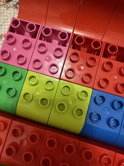 25 de piese lego duplo si 7 compatibile