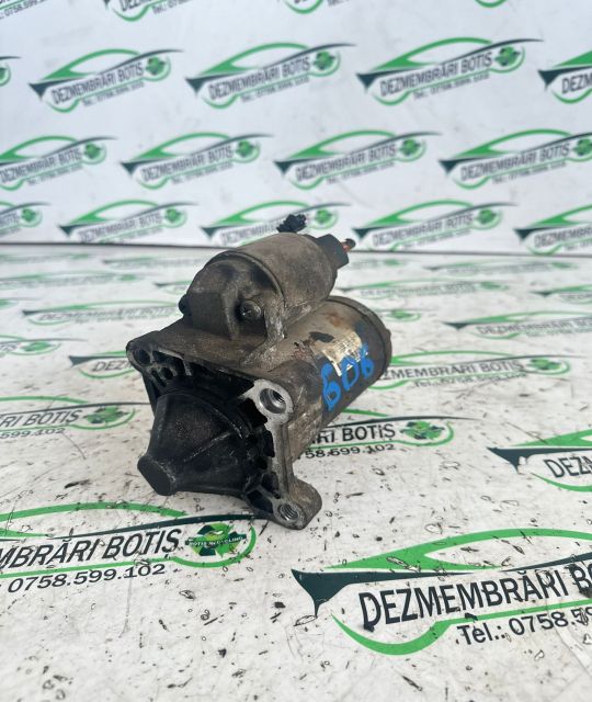 Electromotor 8200 815 063 Dacia Logan prima generatie (facelift)