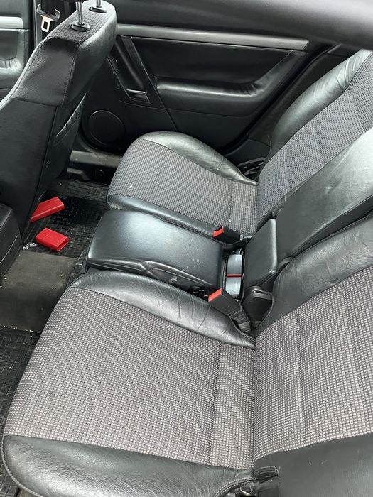 Piese Opel Vectra C Signum motor 2.2 dti. xenon carlig volan stanga