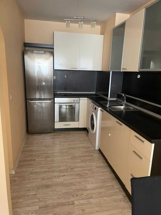 Дава се под наем Двустаен апартамент в София, Изток - 65 кв.м за 720 € - Снимка #1