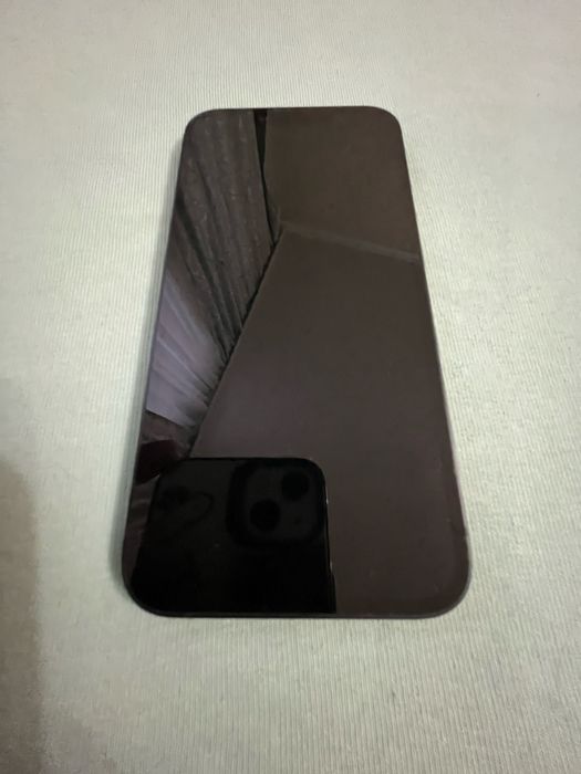 Продам iPhone 14 128gb