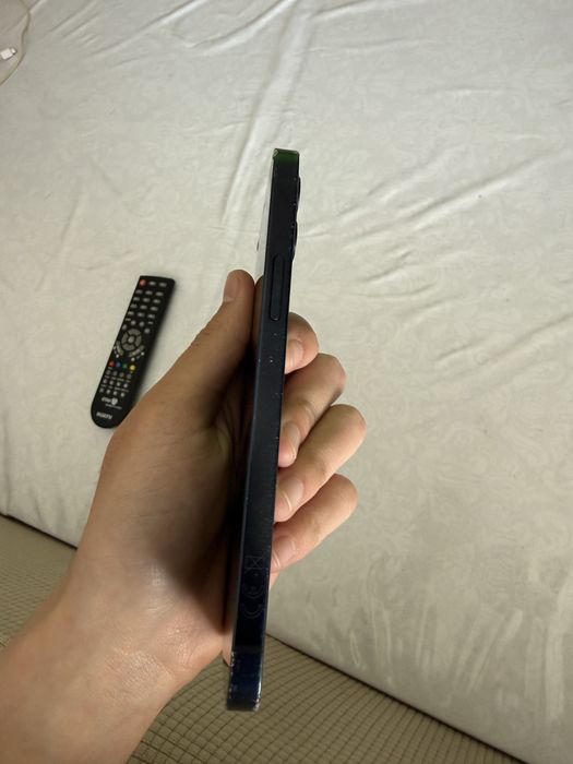 Айфон 12, 64гб идеал