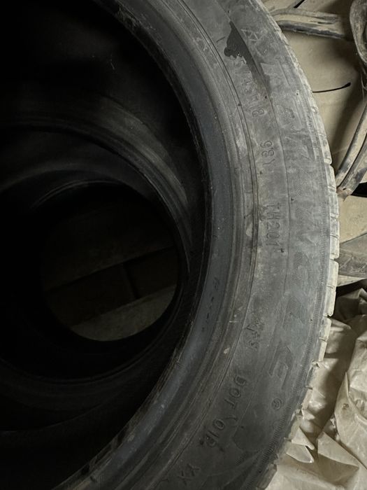 Шины 235/45/18 летние