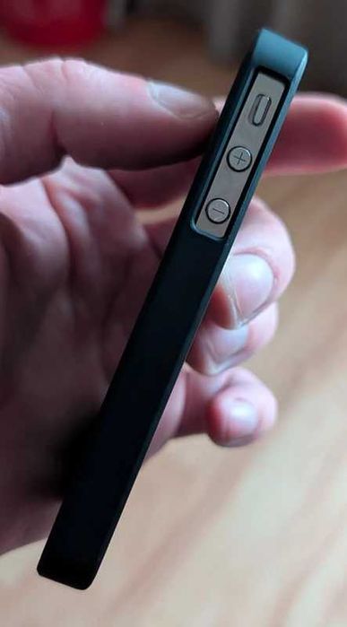 iPhone 4s – Alb/Negru – De Colecție – Fără Cont iCloud