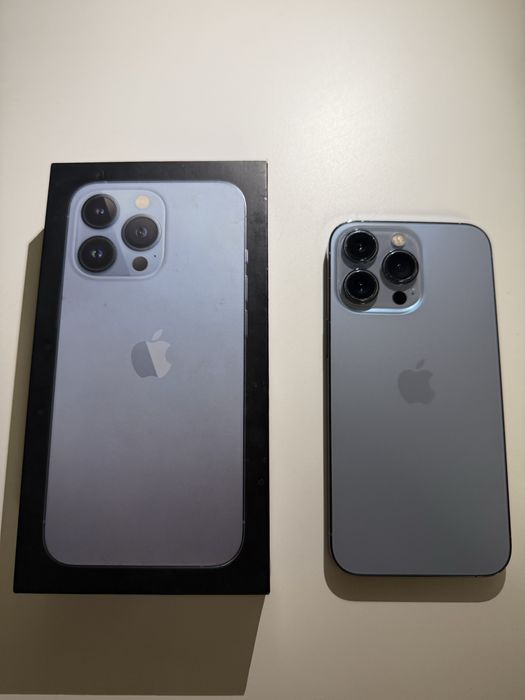 Продам iphone 13 идеал