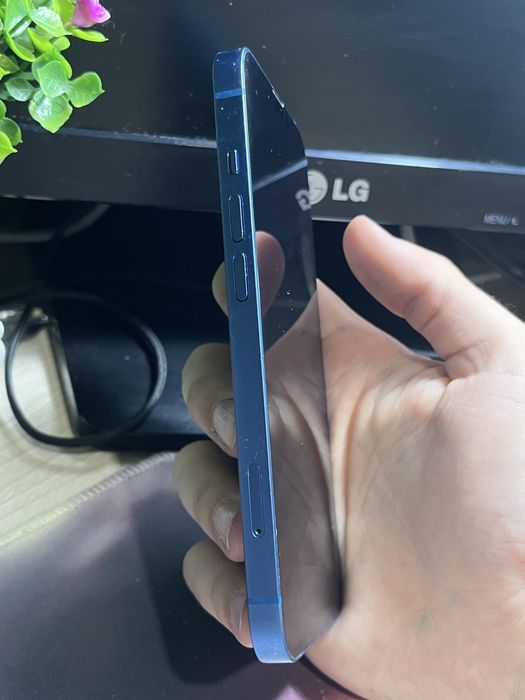 Iphone айфон 13 идеал