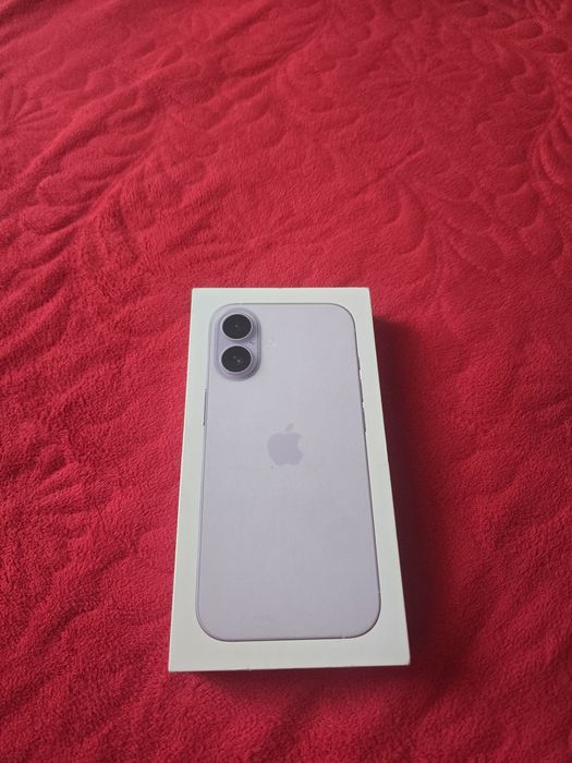 Vand/Schimb iphone 17/ 256 gb Nou