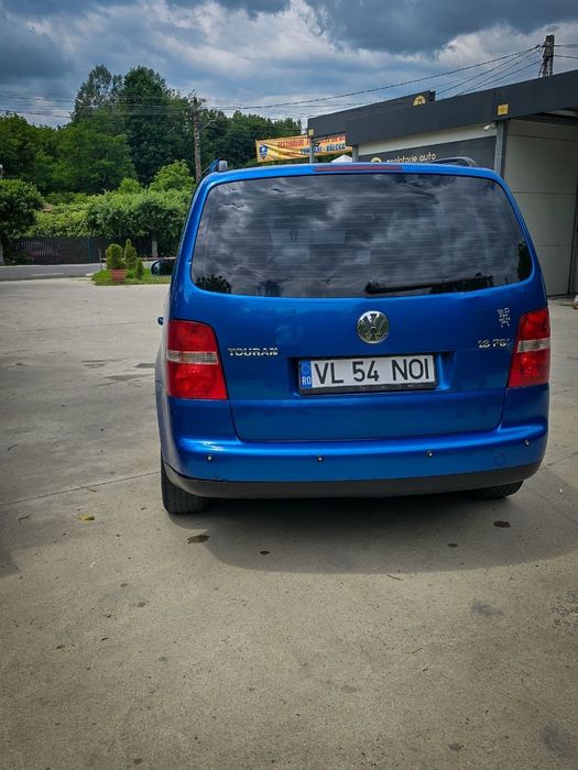 VOLKSWAGEN Touran 2004 — imagine 4