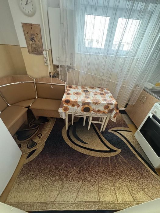 Vând apartament 3 camere decomandate