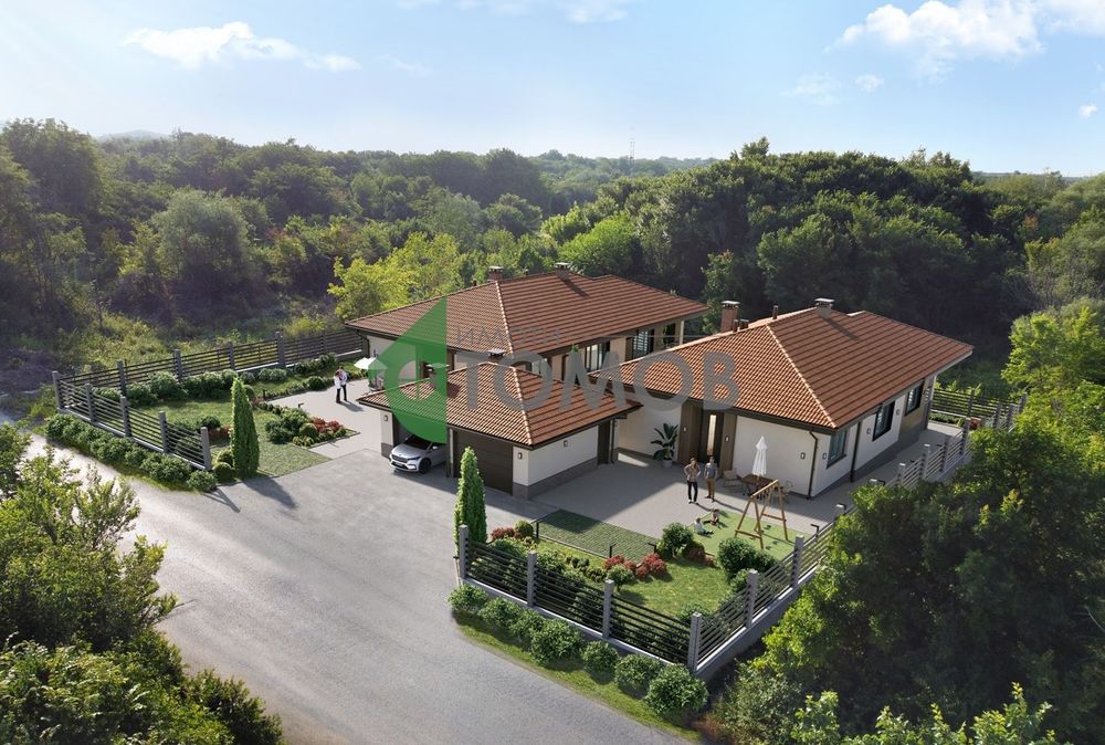 Уникални еднофамилни къщи в района на Загорка