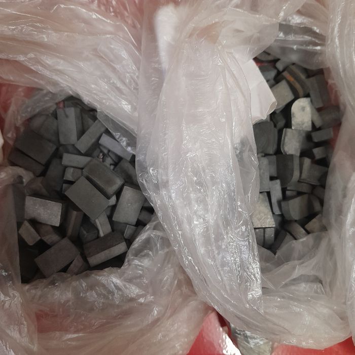 Напайки победит для токарных резцов