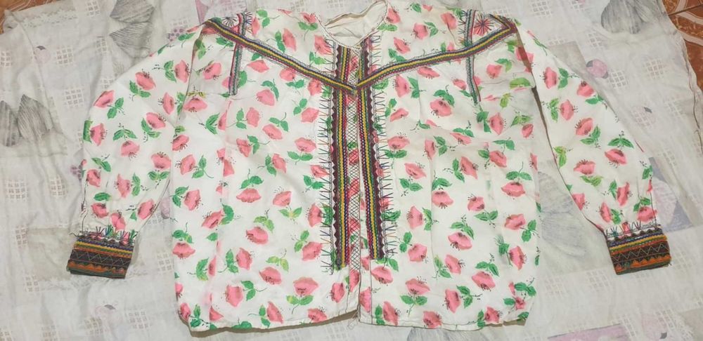 Кръпо и автентични елеци