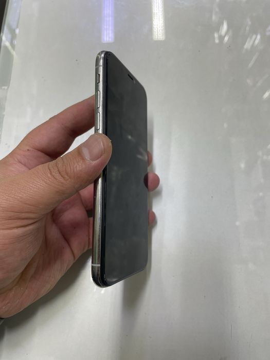 Iphone XS (64GB) в идеальном состояний