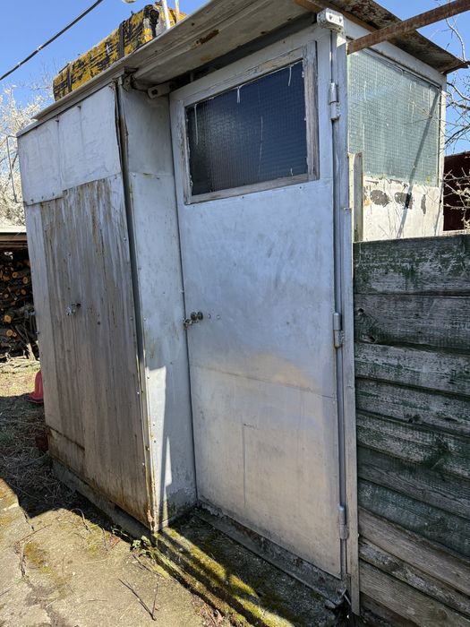 Външна Тоалетна и баня