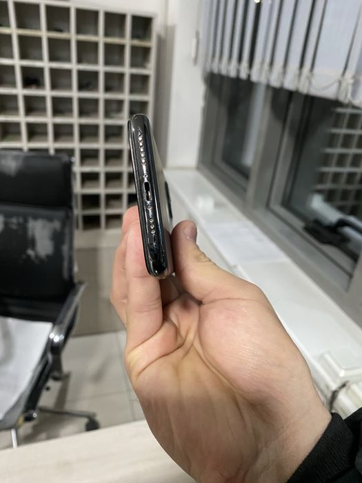 Iphone 11 pro green 64 gb rigion kha