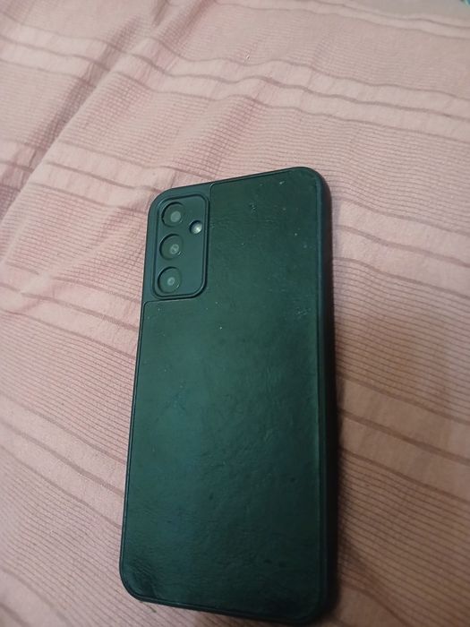 Samsung a 24 sotiladi xalati yaxahi iahlab turibdi