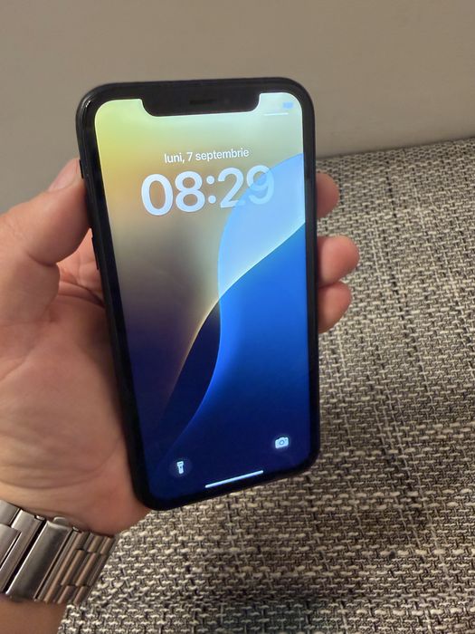 iPhone XR Black 64GB | Baterie 93% | baterie